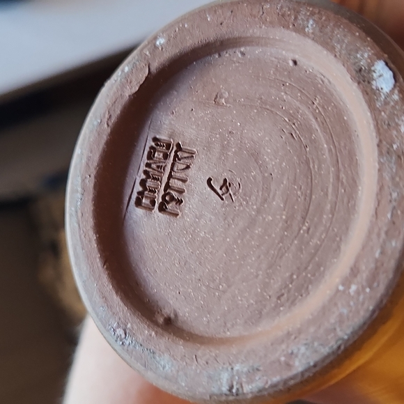 Handmade ceramic Calla Lilly vase - Picture 4 of 4